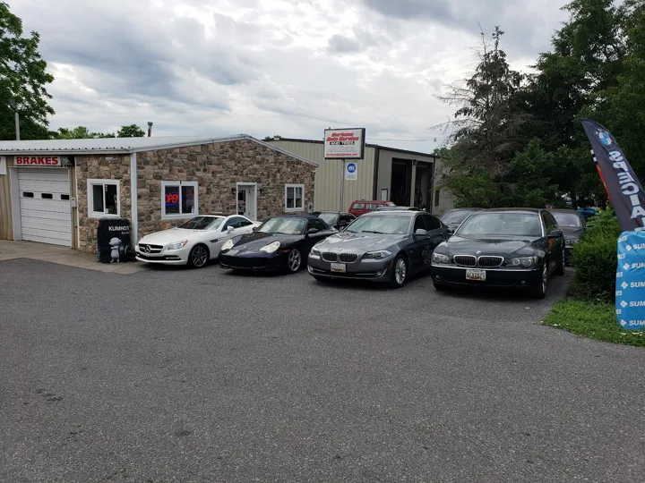 Burhans Auto Service and Tires