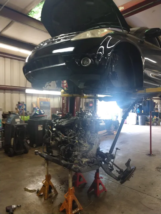 Carpenters Auto Repair in Cayce, South Carolina, 1905 Airport Blvd