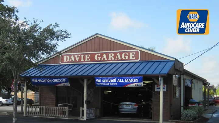 Davie Garage