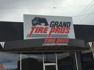 Grand Tire Pros