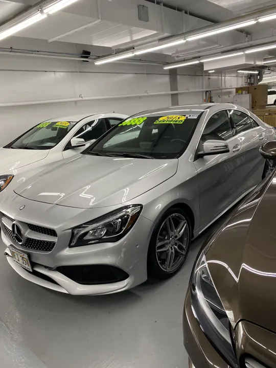 Mercedes-Benz of Honolulu Service Center