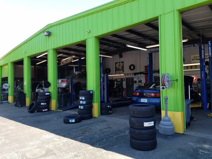 Murdock Tire & Auto Center in Port Charlotte, Florida, 740 Tamiami