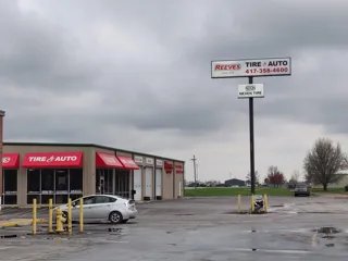 Reeves Tire & Auto (Carthage)