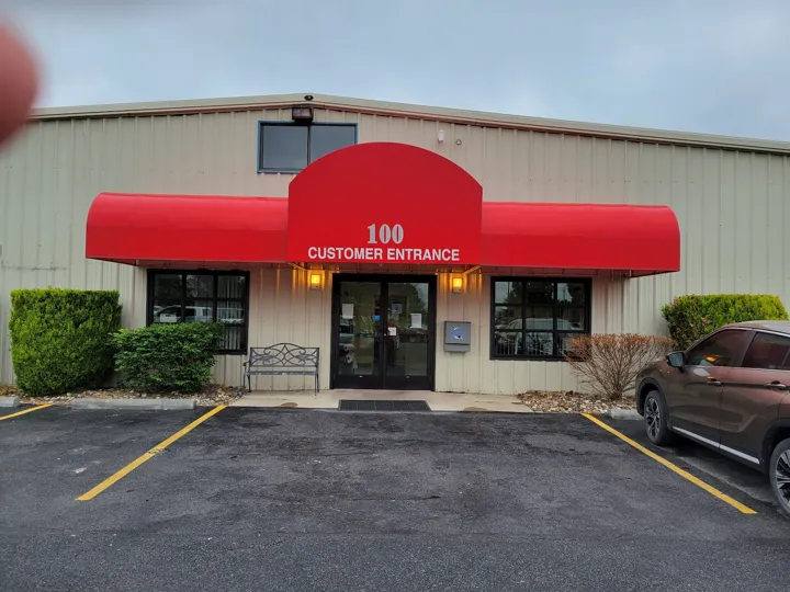 Service Center at Stuckey Mitsubishi