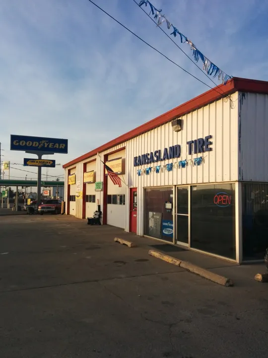 Kansasland Tire and Service
