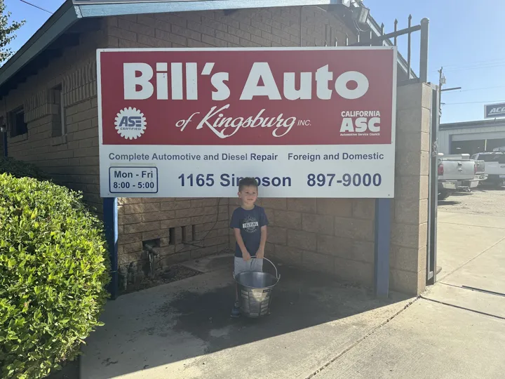 Bill's Auto of Kingsburg