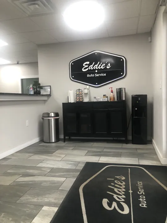 Eddie's Auto Service Kingston