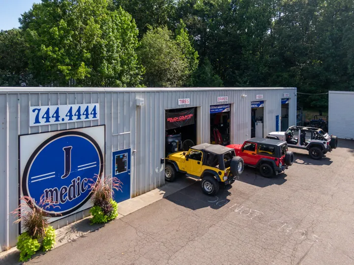 J Medic Auto Repair