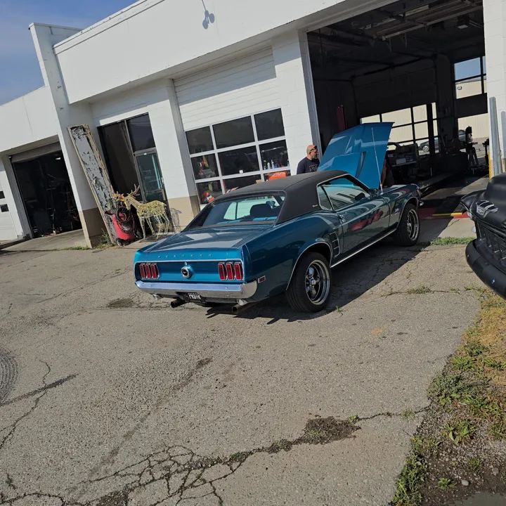 Willy's Auto