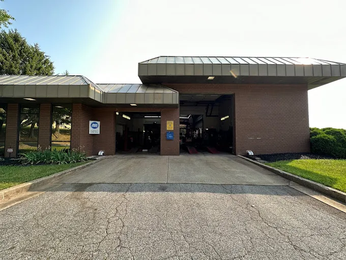 Nelson's Service Center