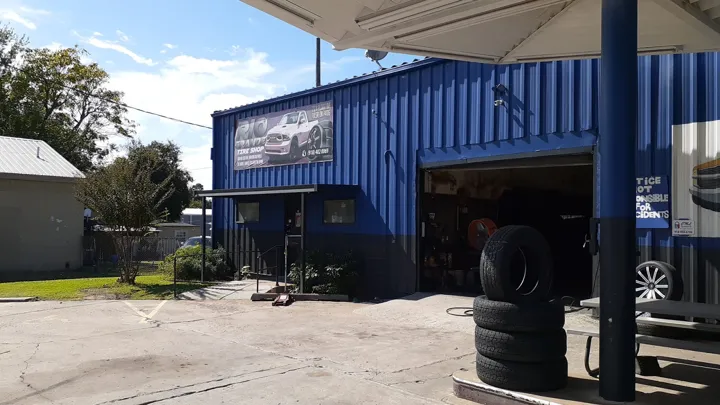 Rio Grande Tire Shop