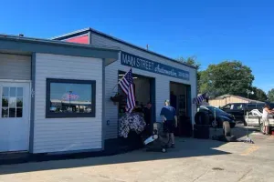 Main Street Automotive Mackinaw city