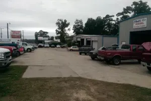 Elliott's Auto Repair & Diesel Specialist