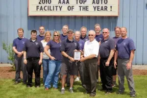 Dupont's Service Center