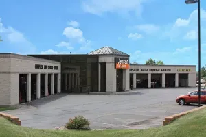 Jensen Tire & Auto 168th West Center