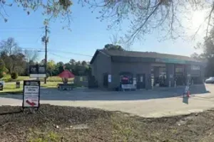 Quail Quicklube Tire & Service